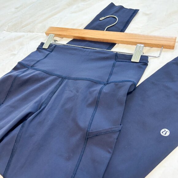 Lululemon Athletica Fast & Free 7/8 Tight 25” True Navy Nulux Leggings Size 4 - Picture 6 of 9